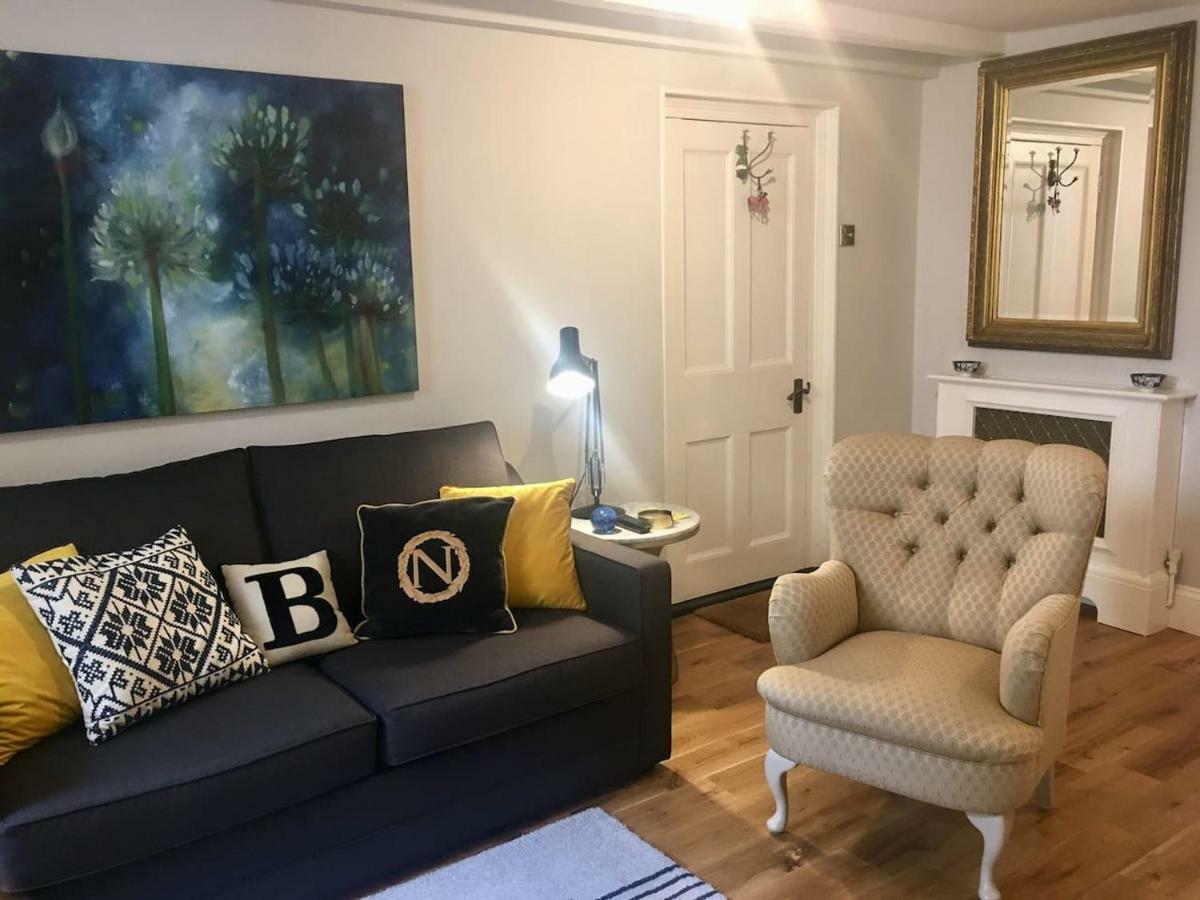 Beautiful 1Br Apartment In Historic St Aubin House Zewnętrze zdjęcie