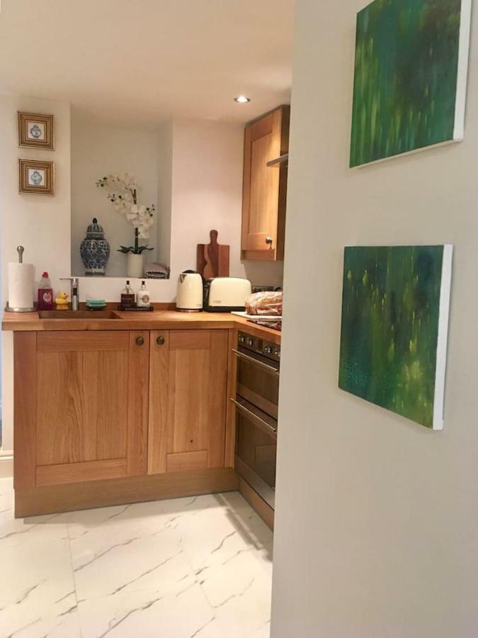 Beautiful 1Br Apartment In Historic St Aubin House Zewnętrze zdjęcie