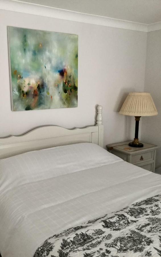 Beautiful 1Br Apartment In Historic St Aubin House Zewnętrze zdjęcie