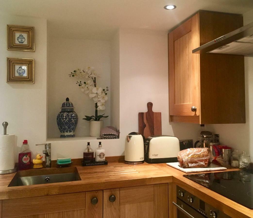 Beautiful 1Br Apartment In Historic St Aubin House Zewnętrze zdjęcie