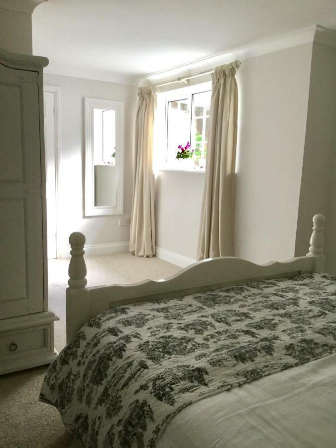Beautiful 1Br Apartment In Historic St Aubin House Zewnętrze zdjęcie